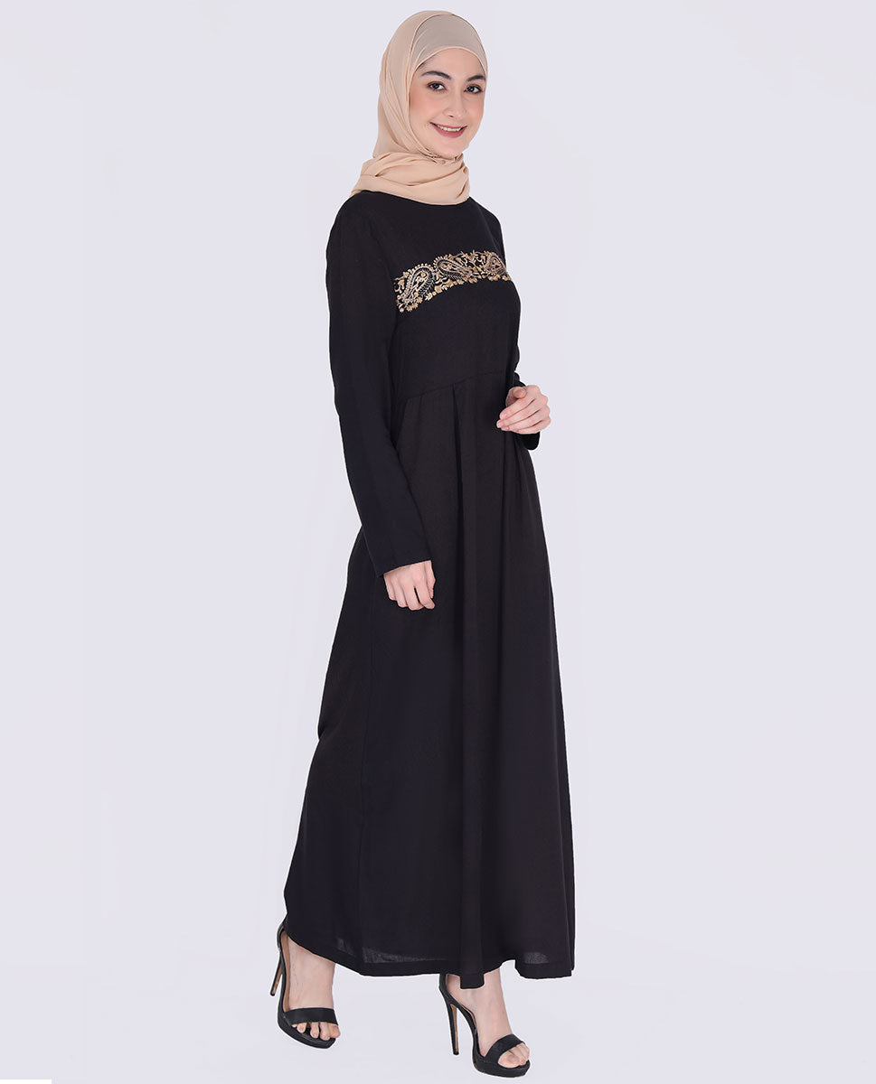 Black Elegance Embroidered Abaya