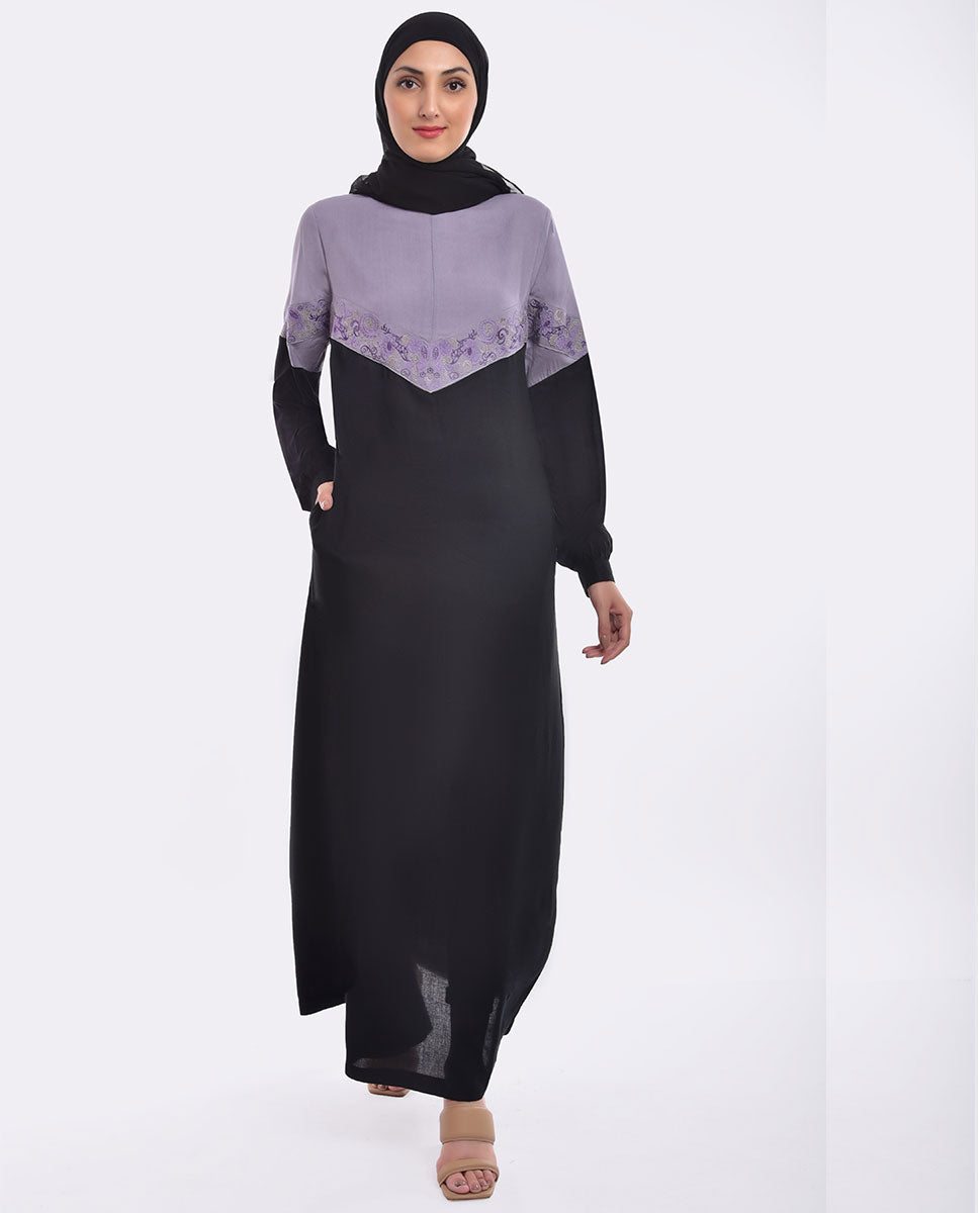 Black And Lilac Contrast Embroidered Jilbab