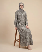 Green Brushstroke Poly Chiffon Maxi Dress