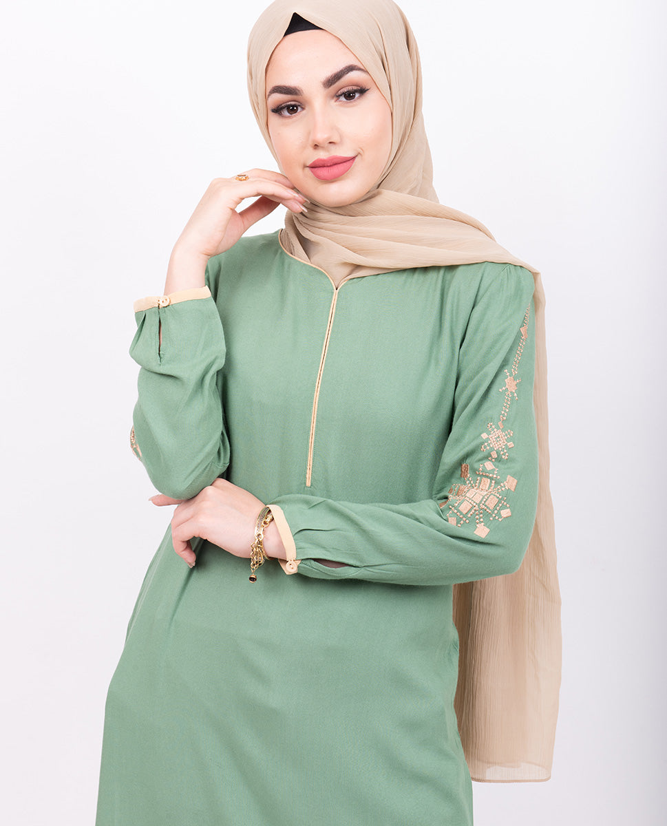 Green Embroidery Midi Dress