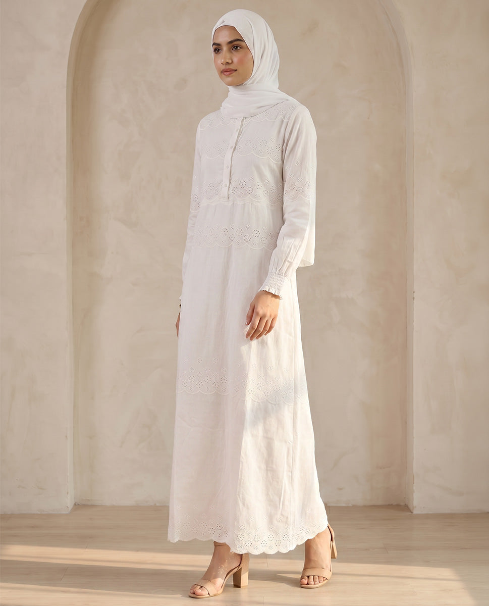 Floral Schiffli Half-Button Abaya
