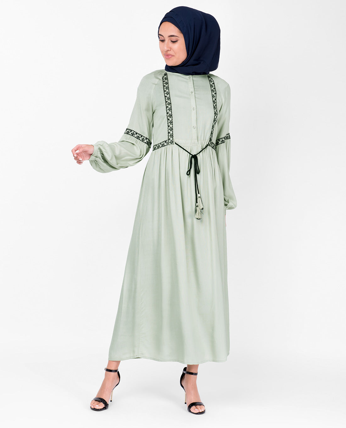 Embroidered Sea Fog Drawstring Midi Dress
