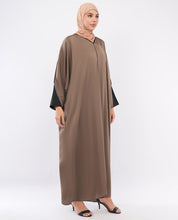 1WJBSRVS0284_54-abaya