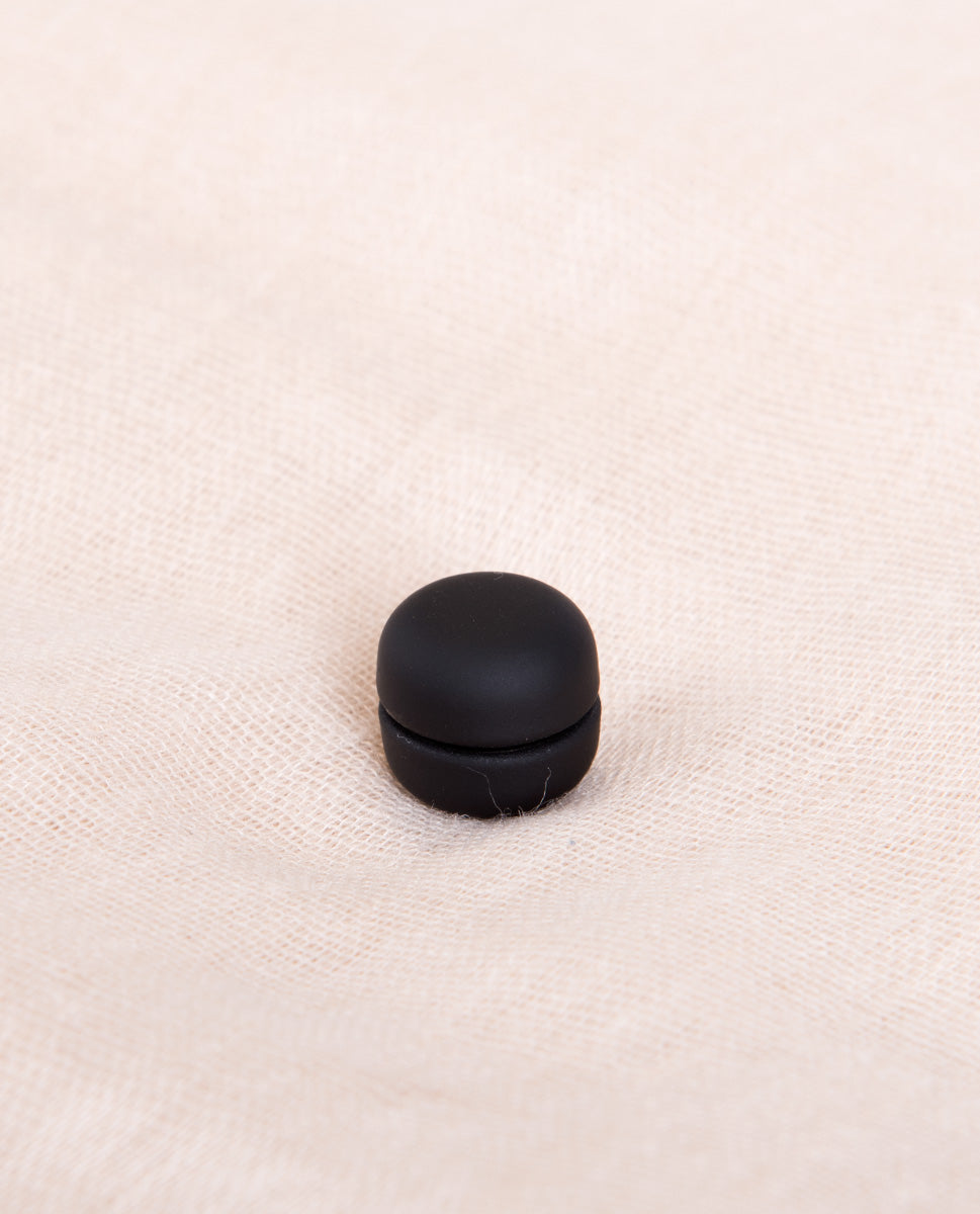 Black Matte Circle Shaped Hijab Magnets