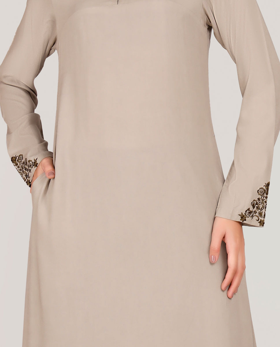Exquisite Embroidery Light Grey Rayon Abaya